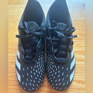 Boys indoor soccer shoes